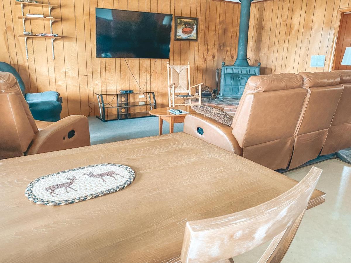Rangeley Town & Lake エクステリア 写真