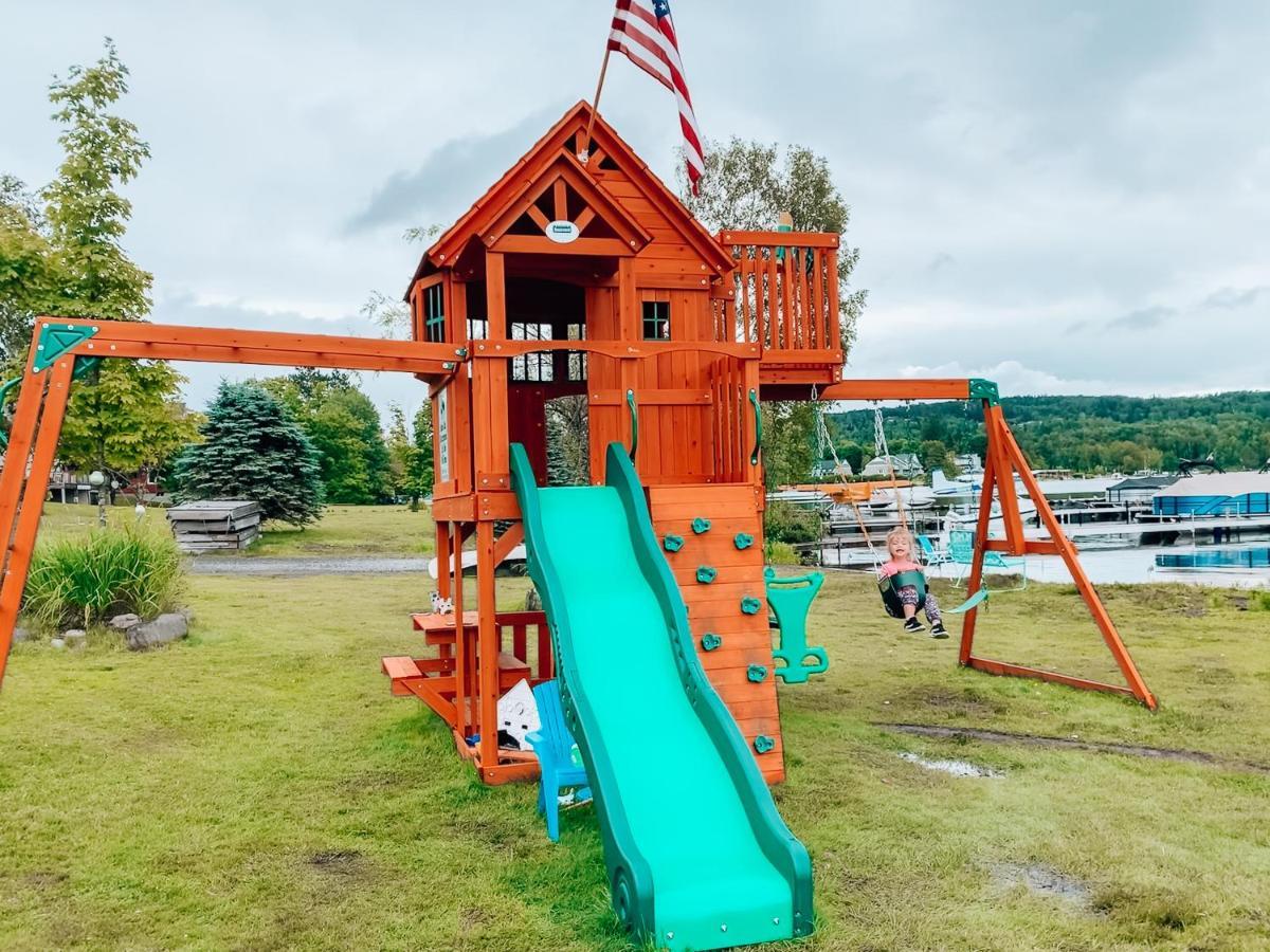 Rangeley Town & Lake エクステリア 写真