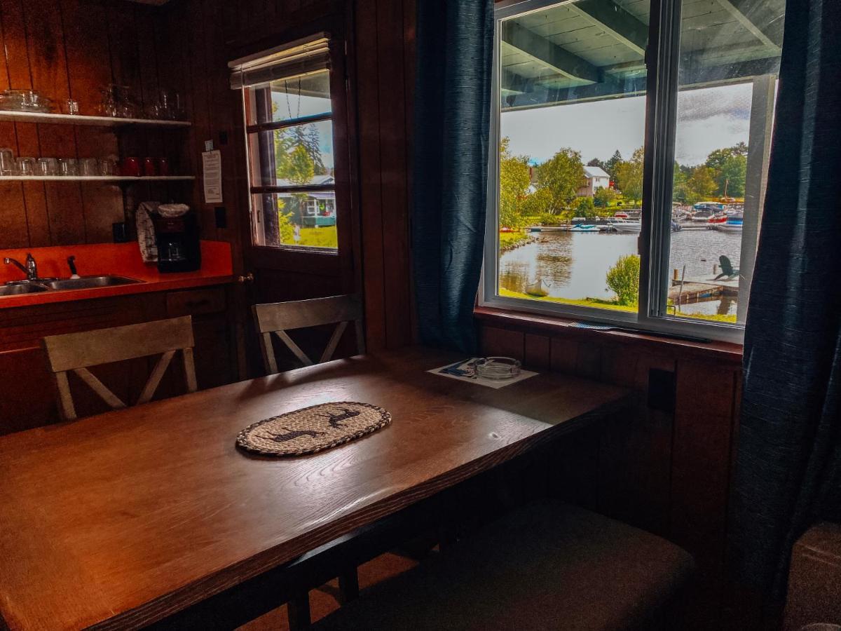 Rangeley Town & Lake エクステリア 写真
